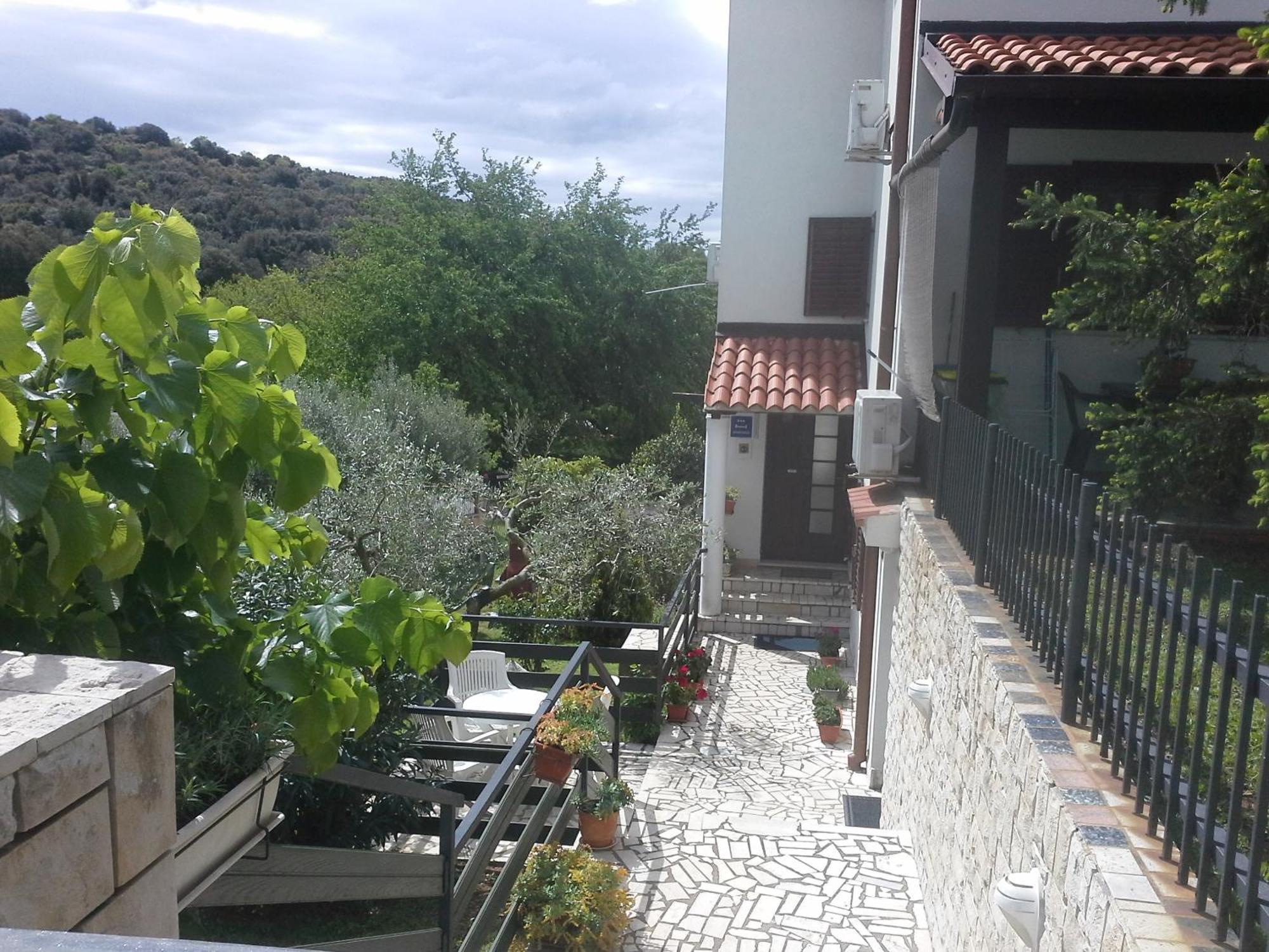 Apartments Liliana Pula Exterior photo